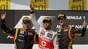 Hamilton gana; Alonso llega quinto pero sigue líder