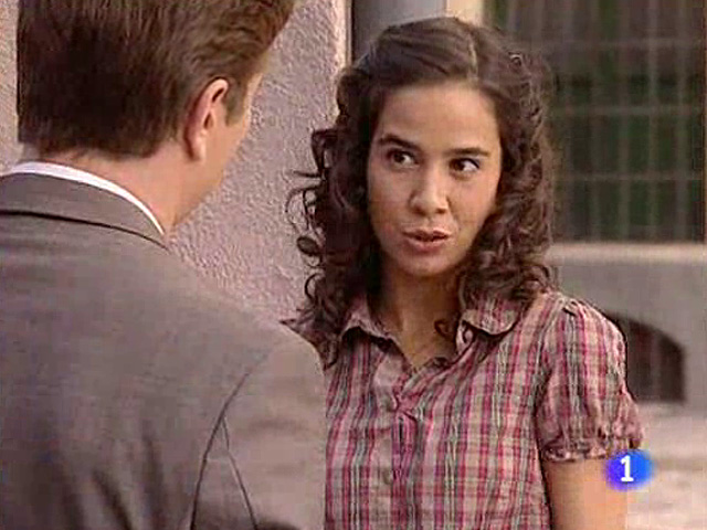 Amar - H&eacute;ctor se insin&uacute;a a Teresa