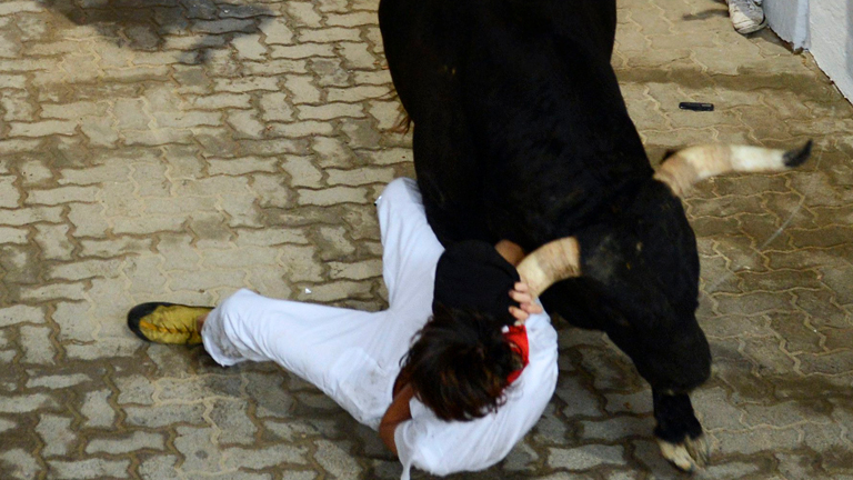 Una contusi&oacute;n cervical, entre los heridos del primer encierro