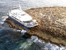 UN HERIDO LEVE AL ENCALLAR UN FERRY CON 29 PERSONAS EN FORMENTERA