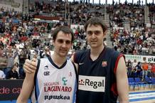 Los hermanos Domen Lorbek (i), del Lagun Aro GBC, y Eracem Lorbak (d), del Regal FC Barcelona.