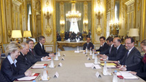 Ir al Video&nbsp;Hollande reclama a la Uni&oacute;n Europea una "ofensiva" para combatir el paro juvenil