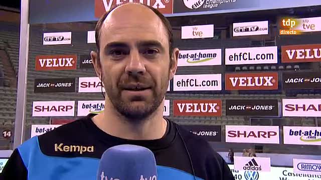 Ir al Video&nbsp;Hombrados: "Queremos traer el t&iacute;tulo y mojarlo en Neptuno"