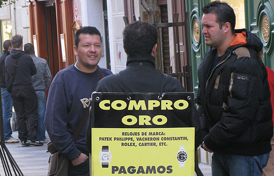 Los hombres anuncio 'al ruedo'
