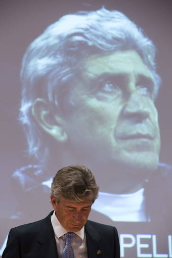 HOMENAJE AL CHILENO MANUEL PELLEGRINI, QUE NO SEGUIR&Aacute; EN EL M&Aacute;LAGA