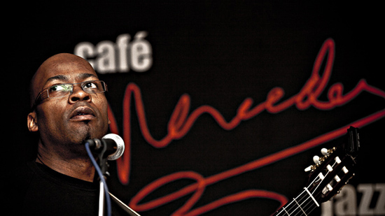 As&iacute; vivi&oacute; Carne Cruda una hora de Jazz junto a Lionel Loueke