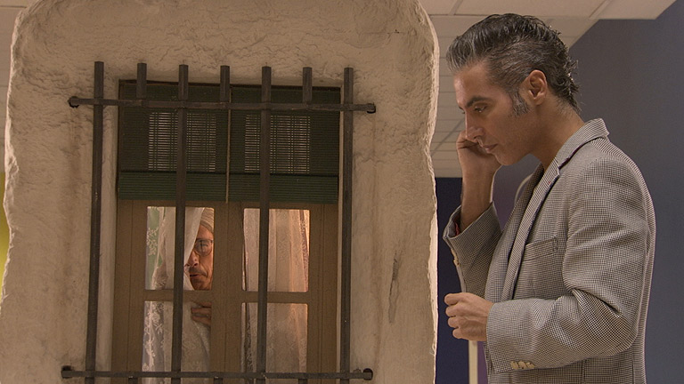 La hora de Jos&eacute; Mota - La Vieja'l Visillo acosa a Pitingo
