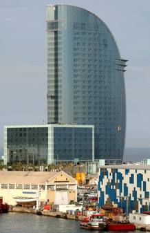 Hotel Vela de la compa&ntilde;&iacute;a W Hotels Worldwide, obra del arquitecto Ricardo Bofill