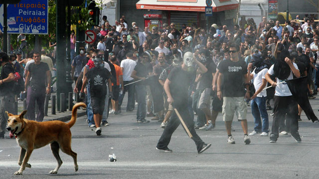 En Grecia contin&uacute;an las huelgas generales y los recortes