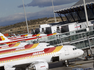 Ver v&iacute;deo  'La huelga de Iberia supone la cancelaci&oacute;n de 91 vuelos'