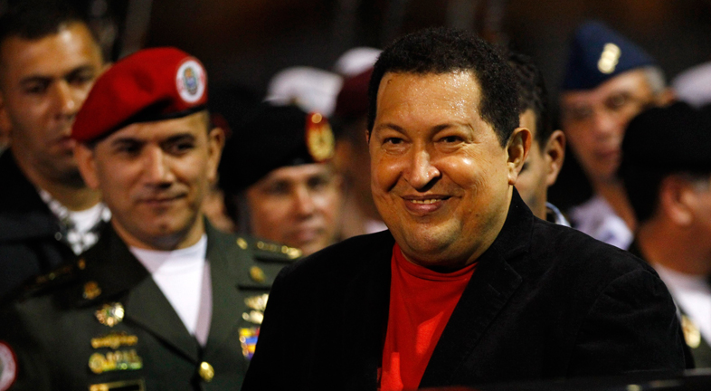 Hugo Ch&aacute;vez regresa a Caracas tras su segunda operaci&oacute;n de c&aacute;ncer