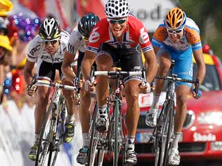 Ver v&iacute;deo  'Hushovd gana y Schleck saca tajada'