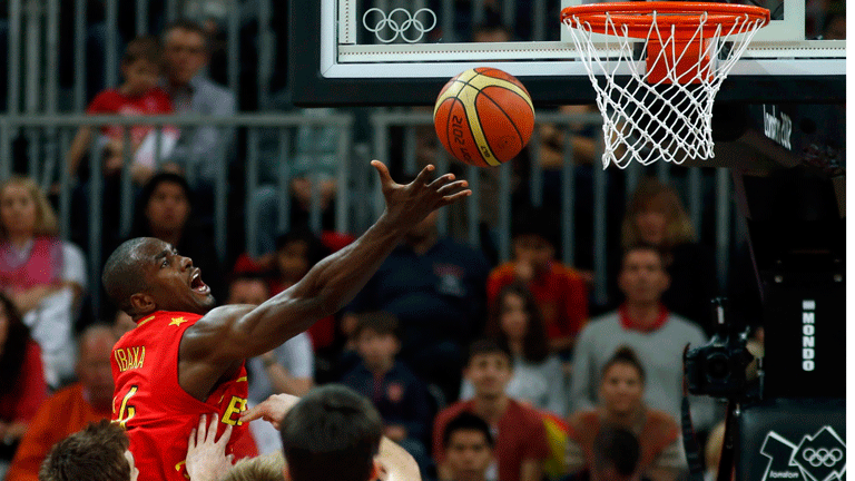 Ibaka, de ver los Juegos Ol&iacute;mpicos en televisi&oacute;n a formar parte de la selecci&oacute;n de baloncesto