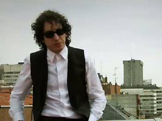 Ver v&iacute;deo  'III Concurso de Cortos RNE - 'Looking for a home''