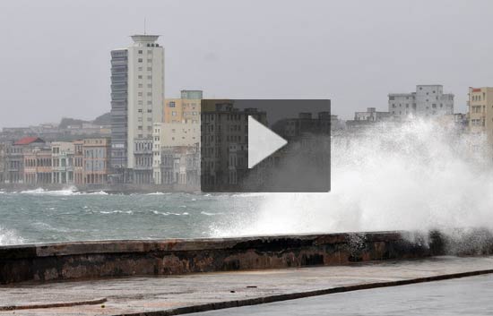 El hurac&aacute;n 'Ike' deja atr&aacute;s Cuba y 'perdona' a La Habana