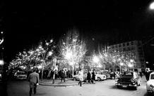 Iluminaci&oacute;n madrile&ntilde;a en la Plaza de Santa Ana. 1965