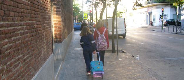 La mayoría de los niños de infantil y primaria han acudido a los colegios pero algunos de secundaria y bachillerato se han escaqueado de las clases aprovechando la huelga La mayoría de los niños de infantil y primaria han acudido a los colegios pero algunos de secundaria y bachillerato se han escaqueado de las clases aprovechando la huelga