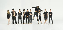 Imagen de conjunto de los jóvenes coreógrafos que participan de la gala en el Teatro de la Zarzuela Imagen de conjunto de los jóvenes coreógrafos que participan de la gala en el Teatro de la Zarzuela
