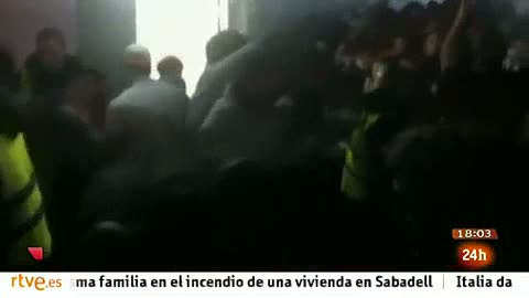 Ver vídeo  'Imágenes de la avalancha anoche en el Madrid Arena'