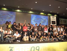 Los finalistas y ganadores de los Premios Bit&aacute;coras 2009 en el escenario del EBE.