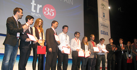 Los diez j&oacute;venes investigadores reconocidos por el MIT por sus innovadores proyectos