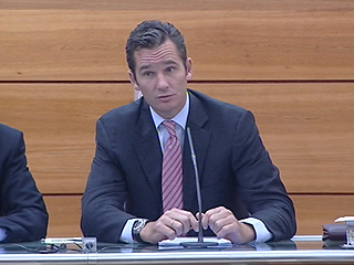 Ver v&iacute;deo  'I&ntilde;aki Urdangarin desvincula sus actividades empresariales de su familia y de la Familia Real'