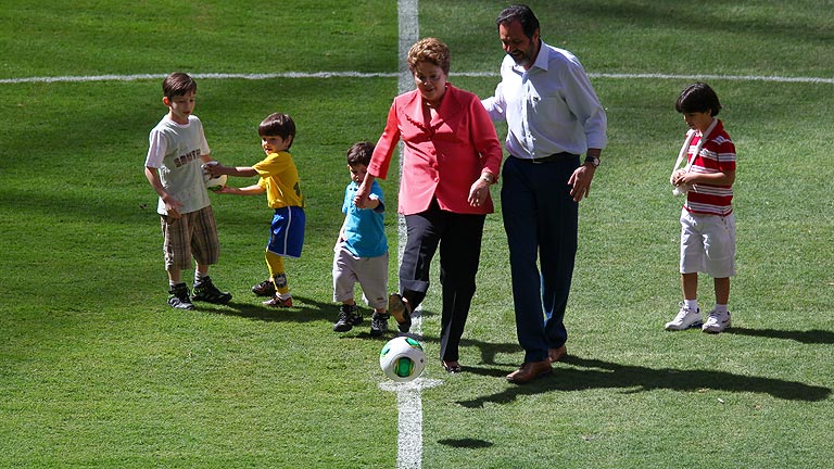 Inaugurado el Estadio Nacional de Brasilia 