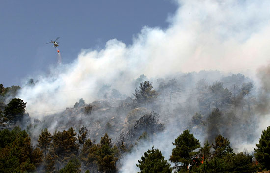 En la localidad madrile&ntilde;a de Collado Mediano un incendio obliga a desalojar a dos mil personas