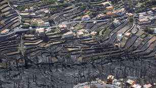 Ver v&iacute;deo  'El incendio de La Gomera sigue sin estar estabilizado, aunque avanza m&aacute;s lento'