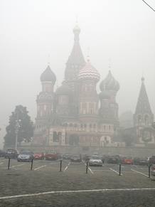 MOSC&Uacute; ENVUELTA EN HUMO