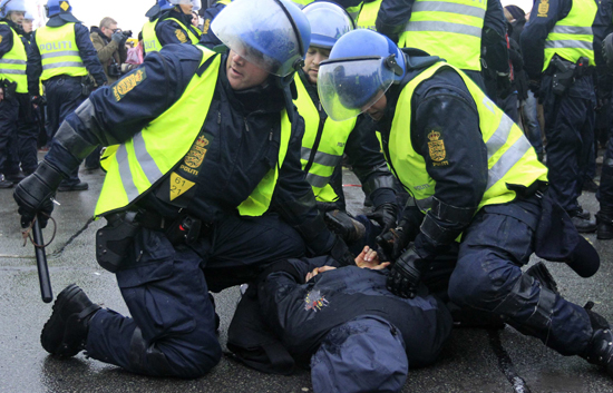 En la cumbre del clima de Copenhague siguen las protestas y los incidentes 