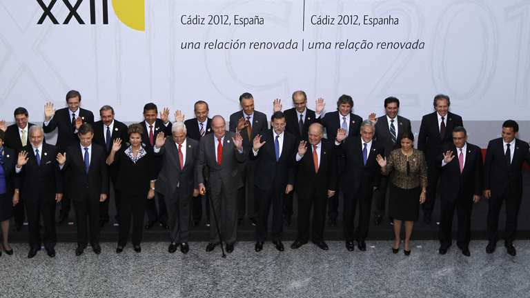 Informe Semanal: Cumbre Iberoamericana, de crisis y oportunidades 