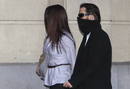 Francisco Javier Delgado, hermano de Miguel Carca&ntilde;o y su novia, Mar&iacute;a Garc&iacute;a, a su llegada esta ma&ntilde;ana a la Audiencia Provincial de Sevilla