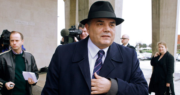 El ex inspector de policía luso Gonçalo Amaral llega al Tribunal de Lisboa. El ex inspector de policía luso Gonçalo Amaral llega al Tribunal de Lisboa.