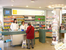 Interior de una farmacia
