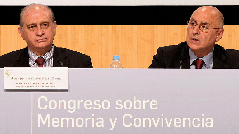 Interior: "El Gobierno no ha negociado, ni negocia, ni negociar&aacute; jam&aacute;s con ETA"