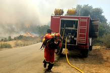 INTERVENCIÓN DE LA UME EN INCENDIO DE CORTES DE PALLÁS, VALENCIA INTERVENCIÓN DE LA UME EN INCENDIO DE CORTES DE PALLÁS, VALENCIA