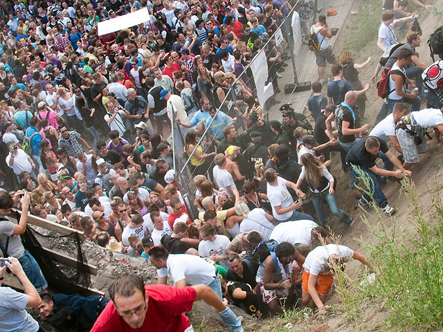 Sigue la investigaci&oacute;n de la tragedia del 'Loveparade'