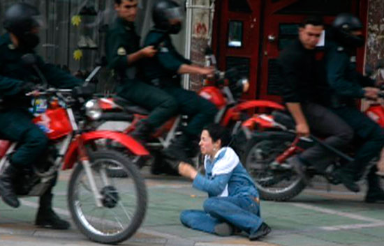 Ir�n admite que hubo irregularidades en las elecciones