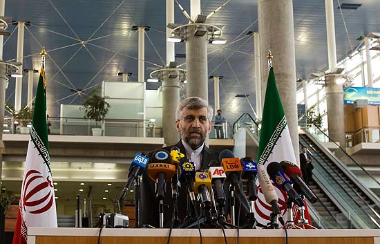Ir�n da cuentas a las potencias de su programa nuclear
