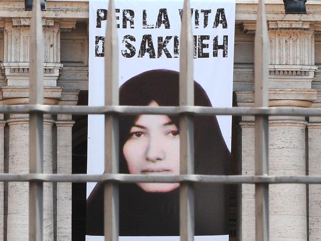 Ir&aacute;n suspende la lapidaci&oacute;n por adulterio contra Ashtiani