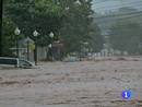 Ir al Video&nbsp;"Irene" llega a Canad&aacute; dejando atr&aacute;s 20 muertos en EE.UU
