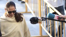 Ir al Video&nbsp;Isabel Pantoja, condenada a dos a&ntilde;os de prisi&oacute;n y Juli&aacute;n Mu&ntilde;oz, a siete a&ntilde;os por blanqueo