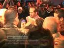 Ir al Video&nbsp;Israel libera a otros 550 presos palestinos como parte del intercambio por el soldado Shalit