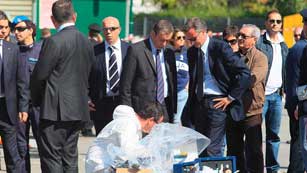 Ver v&iacute;deo  'Italia sigue conmocionada por el atentado perpetrado en Br&iacute;ndisi'