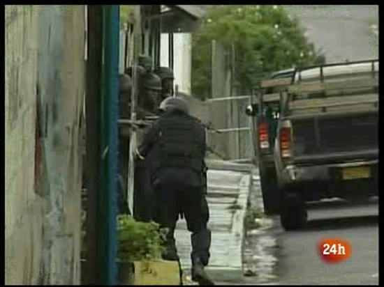 Ir al Video&nbsp;Jamaica, en estado de emergencia por los disturbios a favor de un narcotraficante