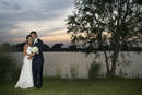 Jenna Bush posa junto a su marido Harry Hager el día de su boda en el rancho familiar de Crawford.