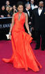 La actriz y cantante Jennifer Hudson ha perdido peso para lucir este impresionante modelo en tonos naranjas de Versace