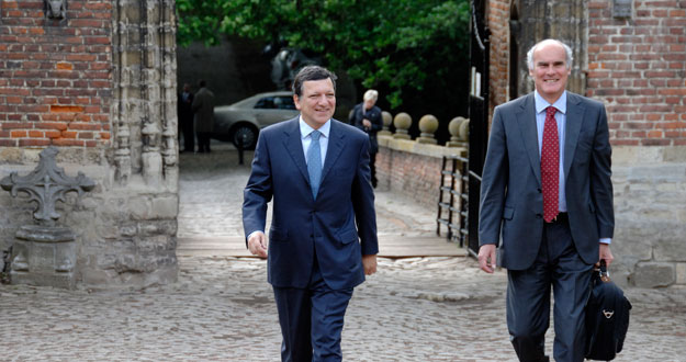 José Manuel Durao Barroso, presidente de la Comisión Europea y Joao Vale de Almeida, el futuro embajador de la UE en Washington. José Manuel Durao Barroso, presidente de la Comisión Europea y Joao Vale de Almeida, el futuro embajador de la UE en Washington.