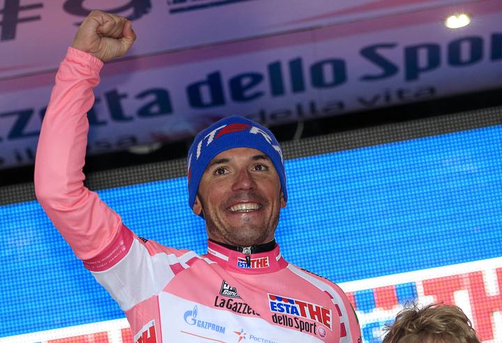 'Purito' Rodríguez vuelve a vestirse de rosa en el Giro.